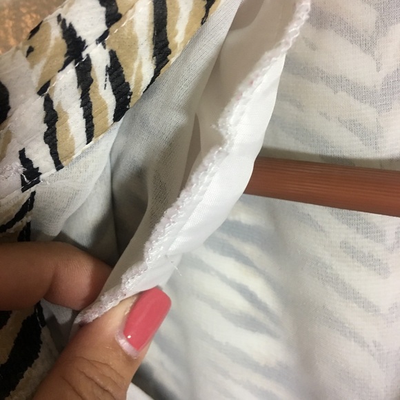 Alfred Dunner women's Blouse size 10 Animal Print - Picture 7 of 7